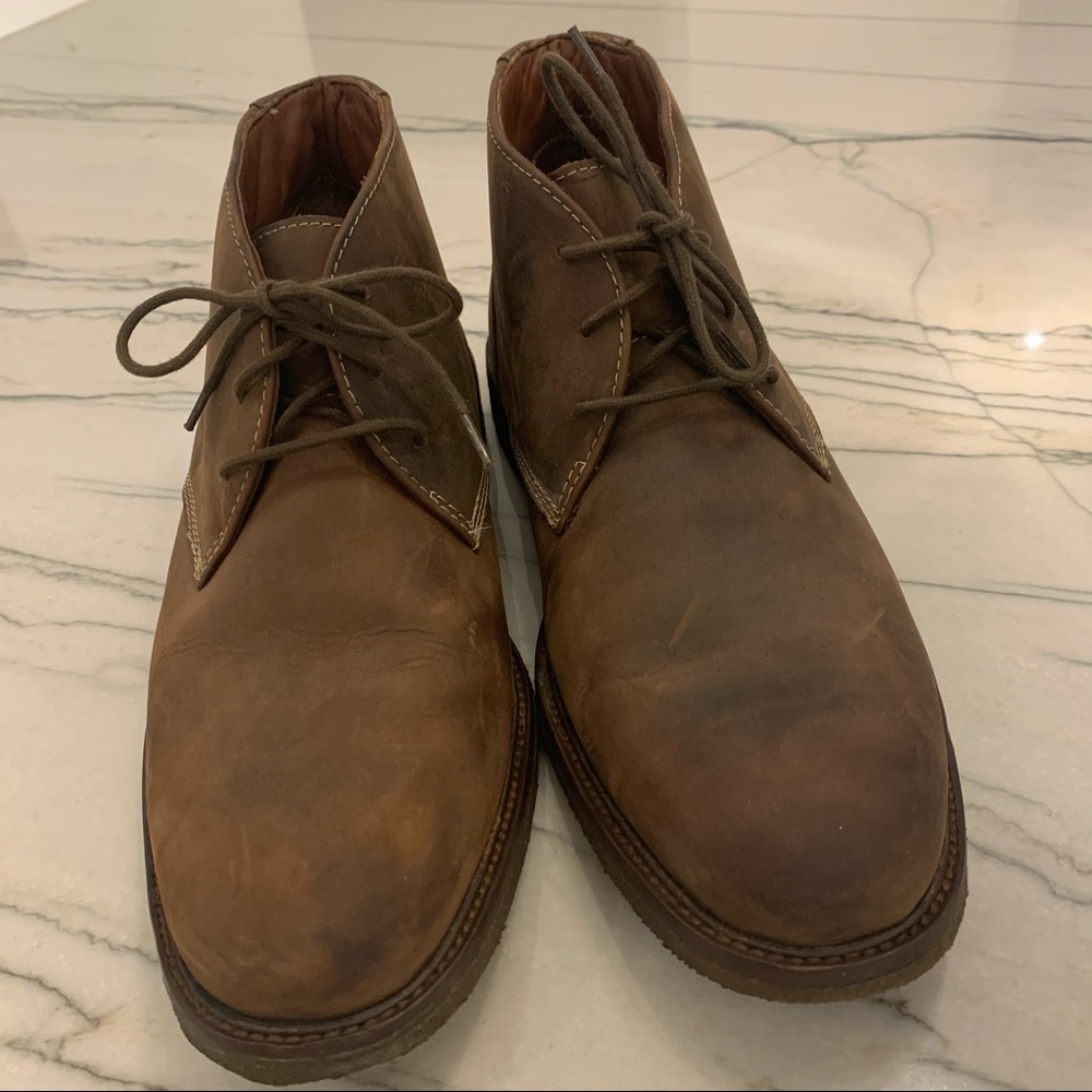 Johnston & Murphy Nubuck Leather  Low Tie Boots - Picture 3 of 14
